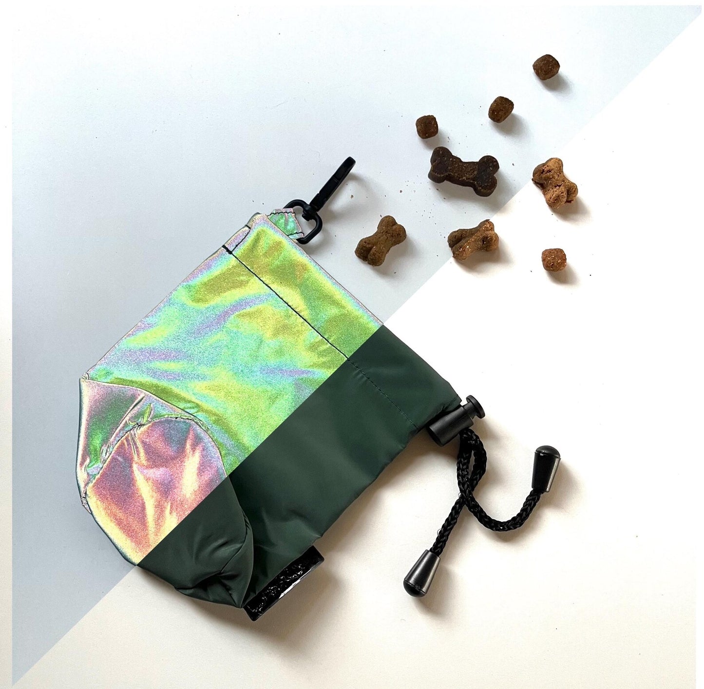 Dark Green Reflective Dog Treat Pouch – Waterproof Training Treat Bag with Clip & Drawstring, Night Visibility Accessory