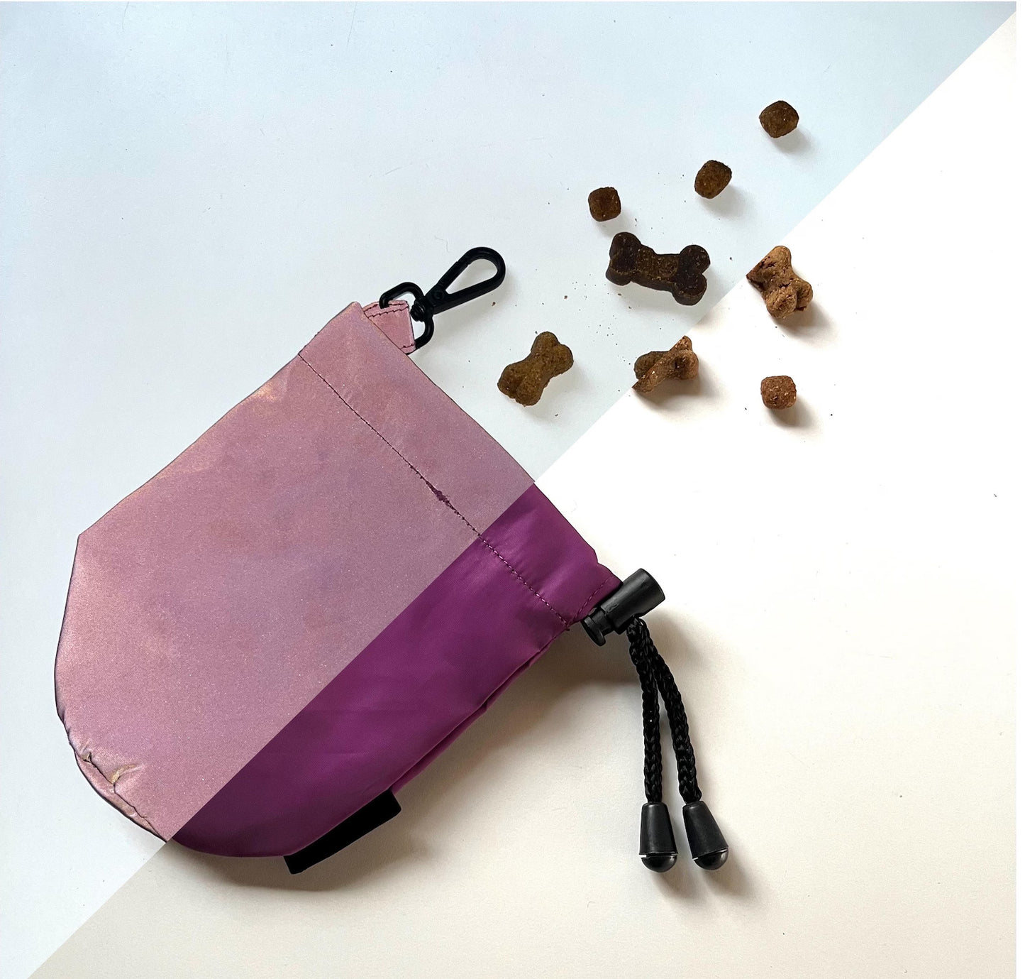 Purple Reflective Dog Treat Pouch – Waterproof Training Treat Bag with Clip & Drawstring, Night Visibility Accessory